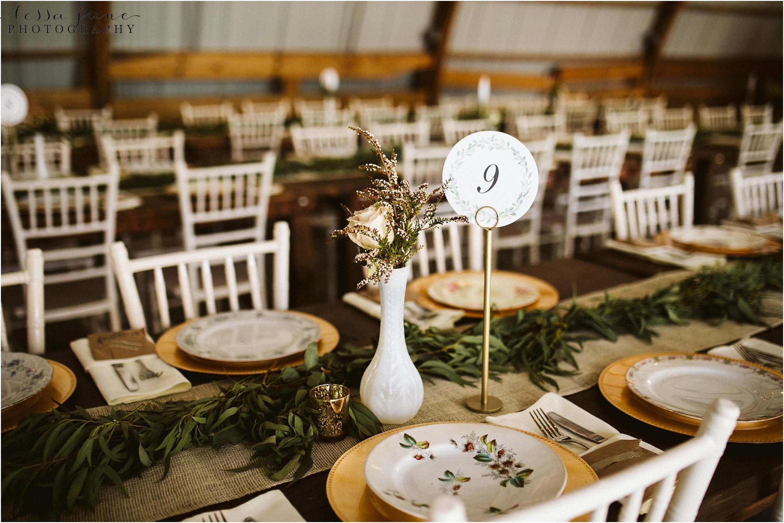 The-Cottage-Farmhouse-Wedding-in-Glencoe-Minnesota-9617.jpg