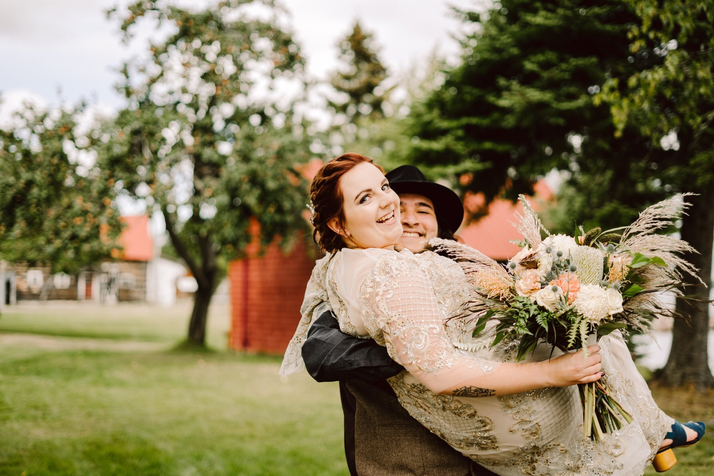 065_Bulthuis-Wedding-885_september_camp_boho_vintage_wedding_michigan.jpg