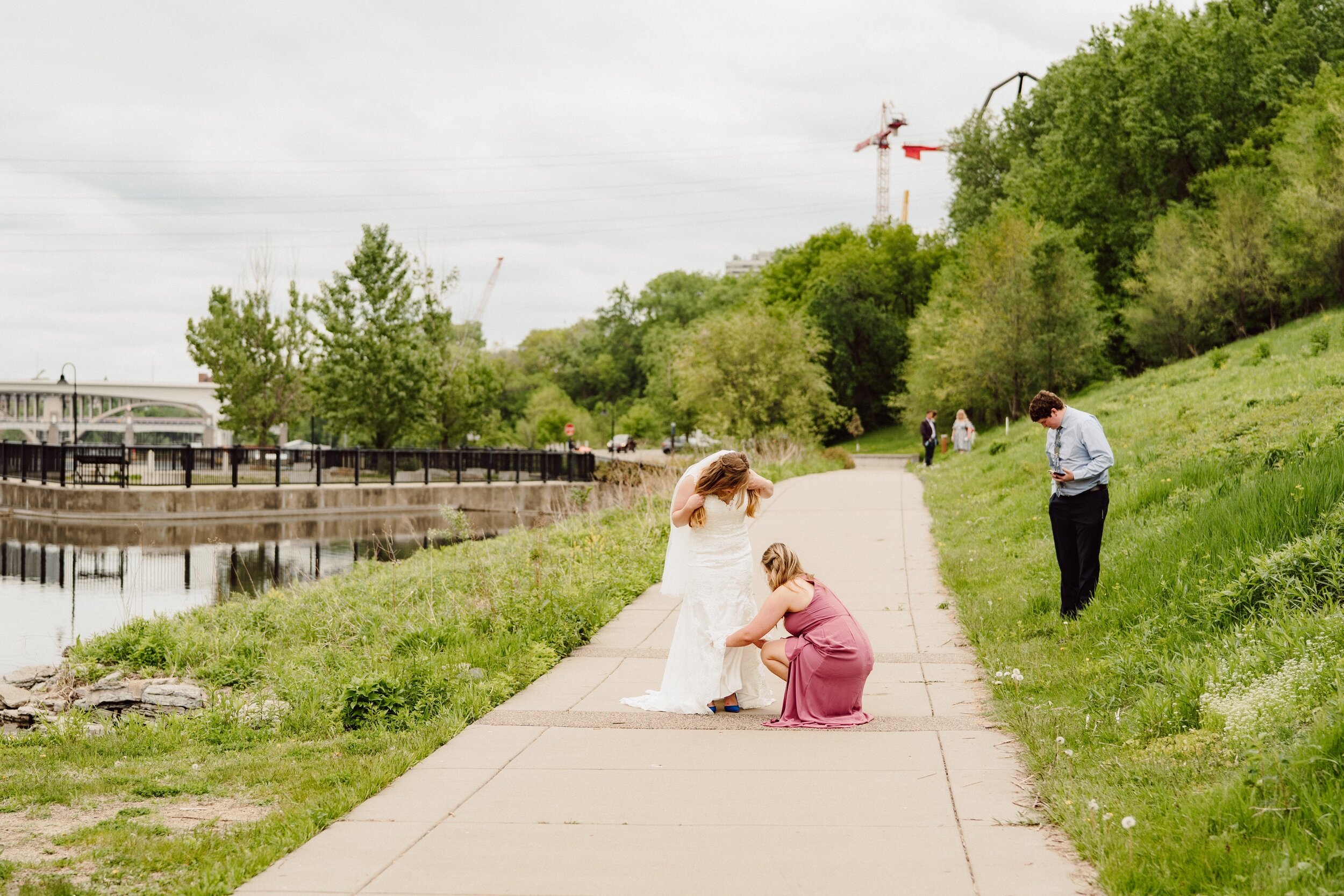 04_Fox-Wedding-15_covid_minneapolis_Summer_wedding_minnesota_intimate.jpg