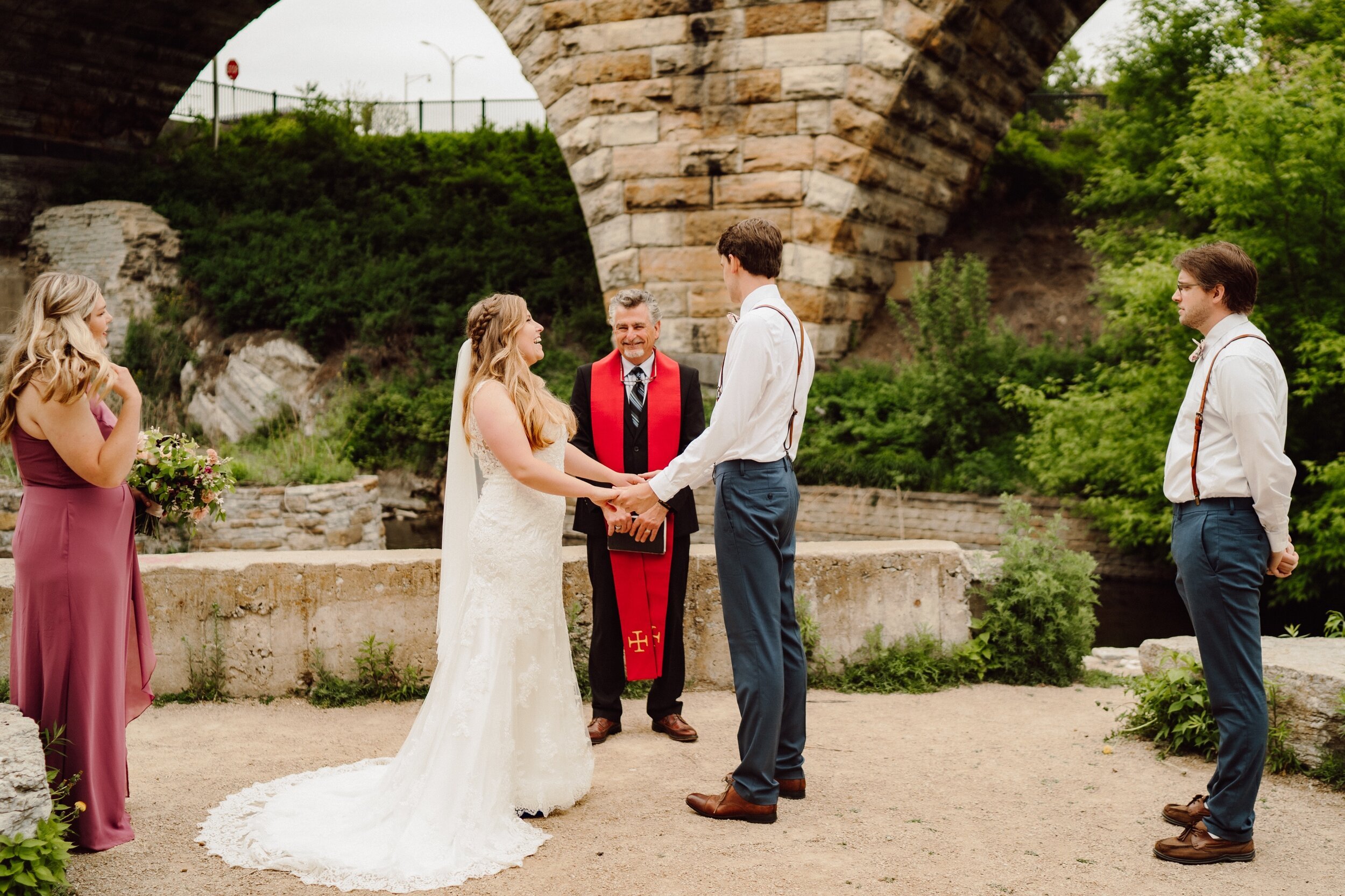 18_Fox-Wedding-80_covid_minneapolis_Summer_wedding_minnesota_intimate.jpg