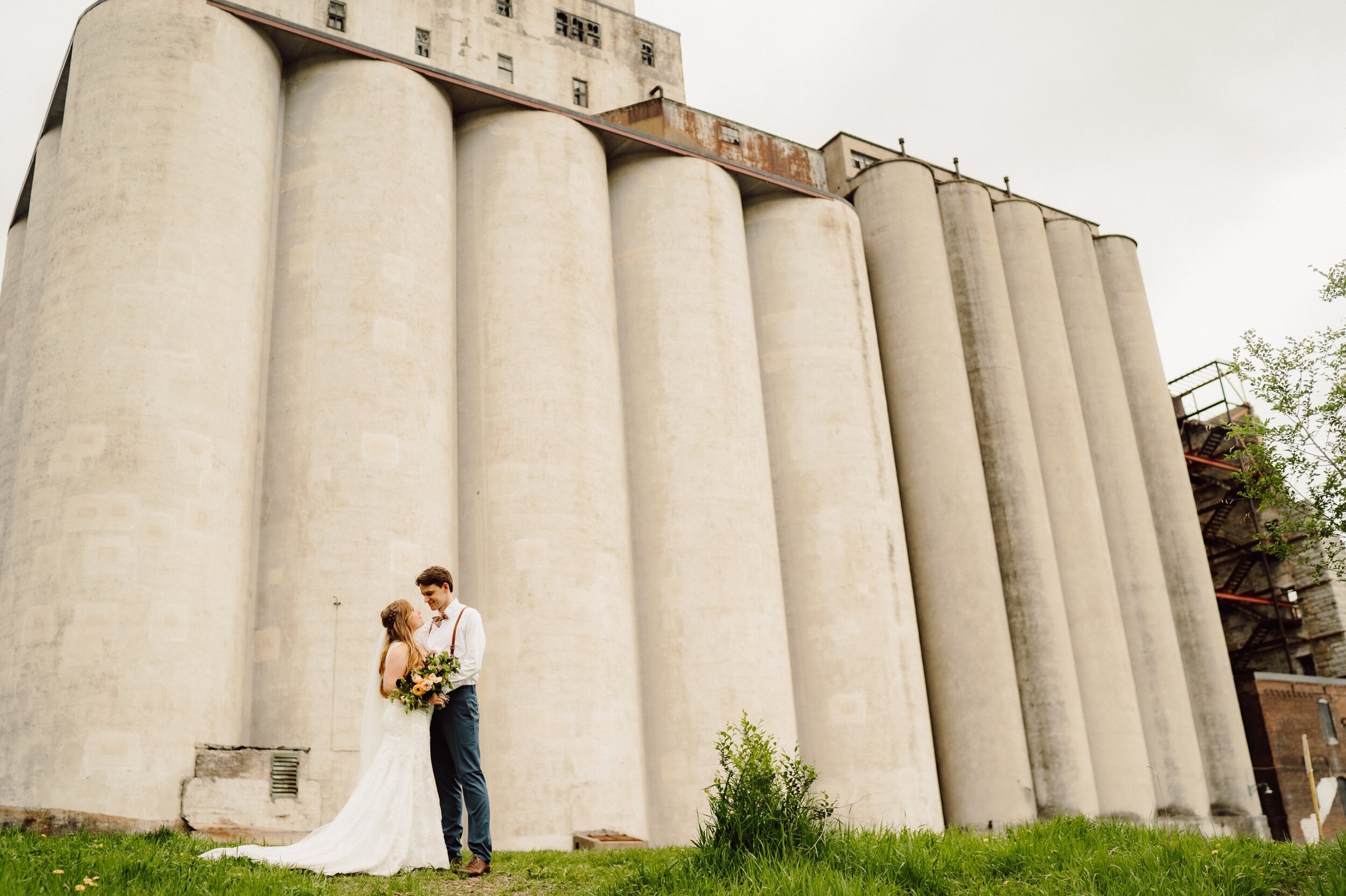 51_Fox-Wedding-343_covid_minneapolis_Summer_wedding_minnesota_intimate.jpg