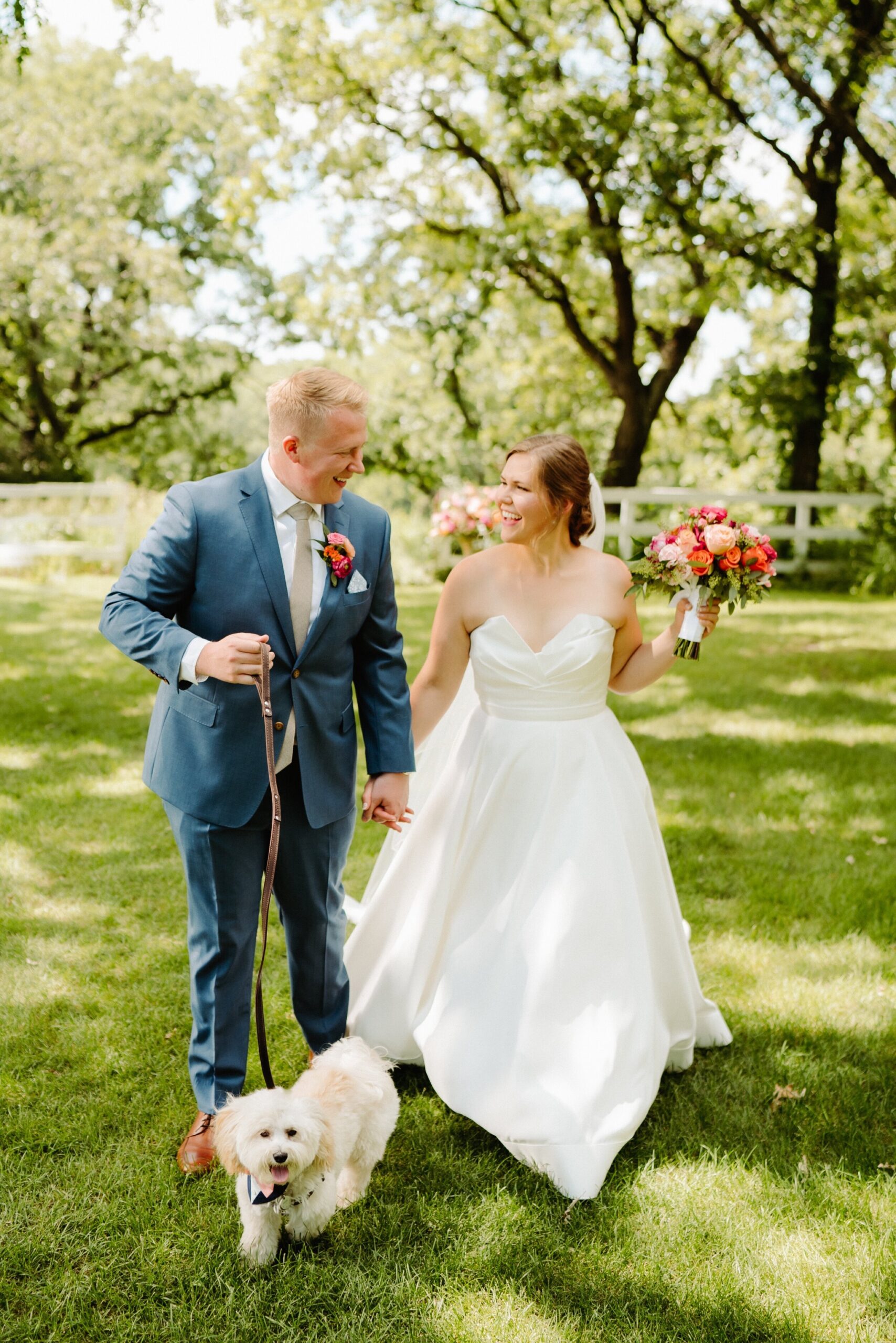 14_wasvick-01953_wedding_farm_june_Summer_minnesota_almquist_hastings.jpg