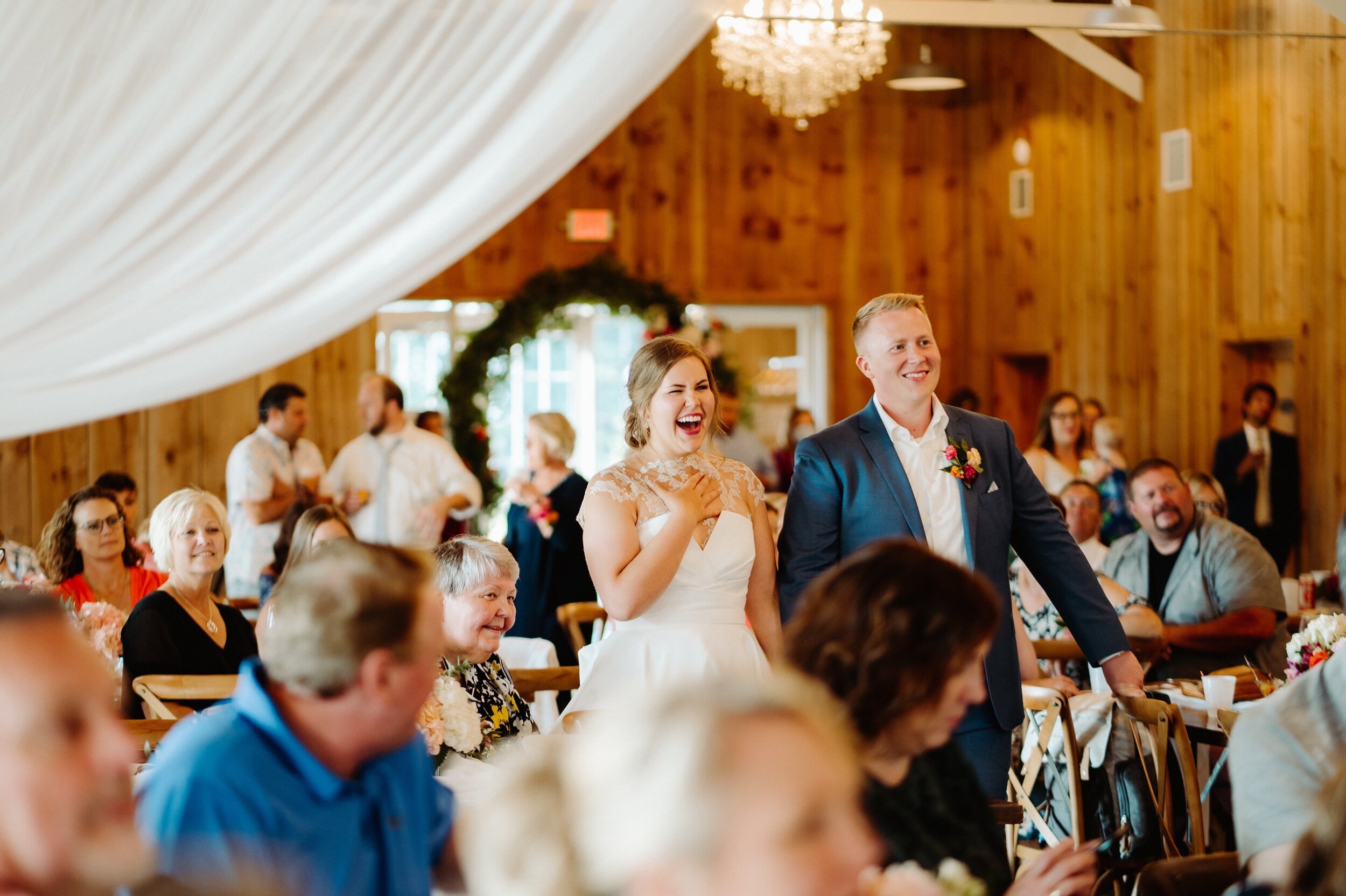 51_wasvick-03372_wedding_farm_june_Summer_minnesota_almquist_hastings.jpg