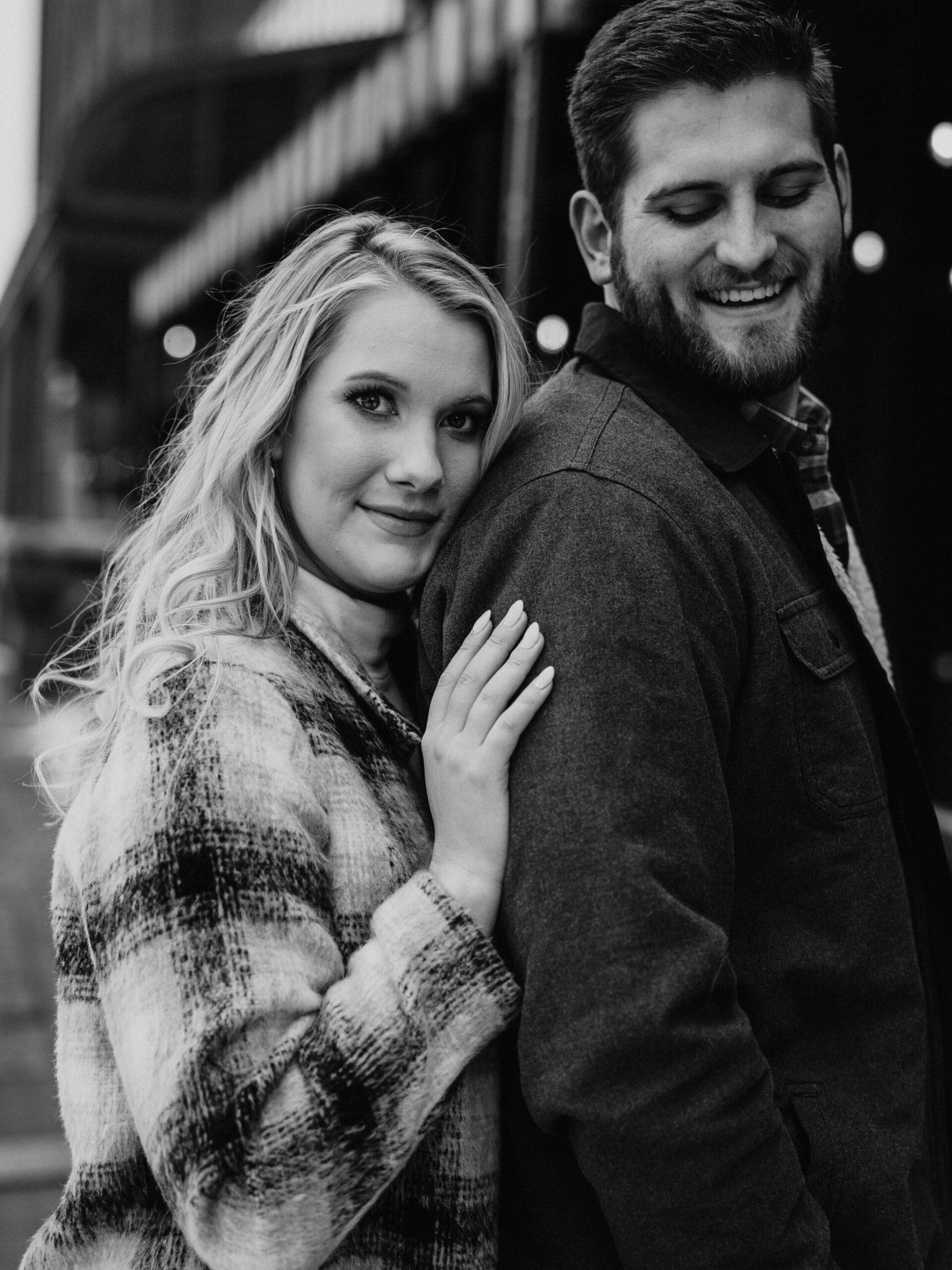 06_minneapolis-engagement-photos-st-anthony-main-16_Winter Minneapolis engagement session at st Anthony main. .jpg