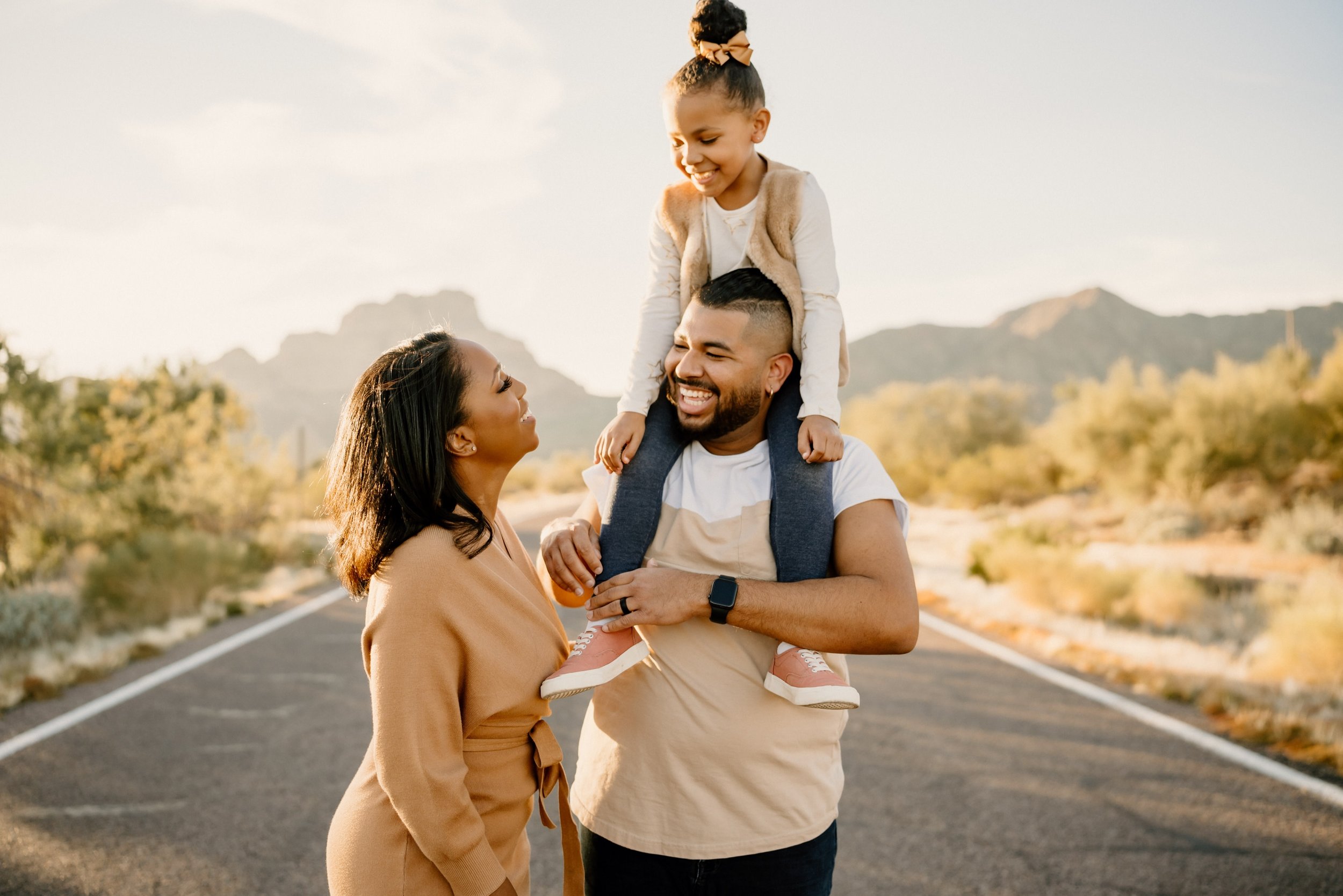 03_Phoenix family photographer taking photos at Phon D Sutton Park in Mesa, Arizona during sunset..jpg