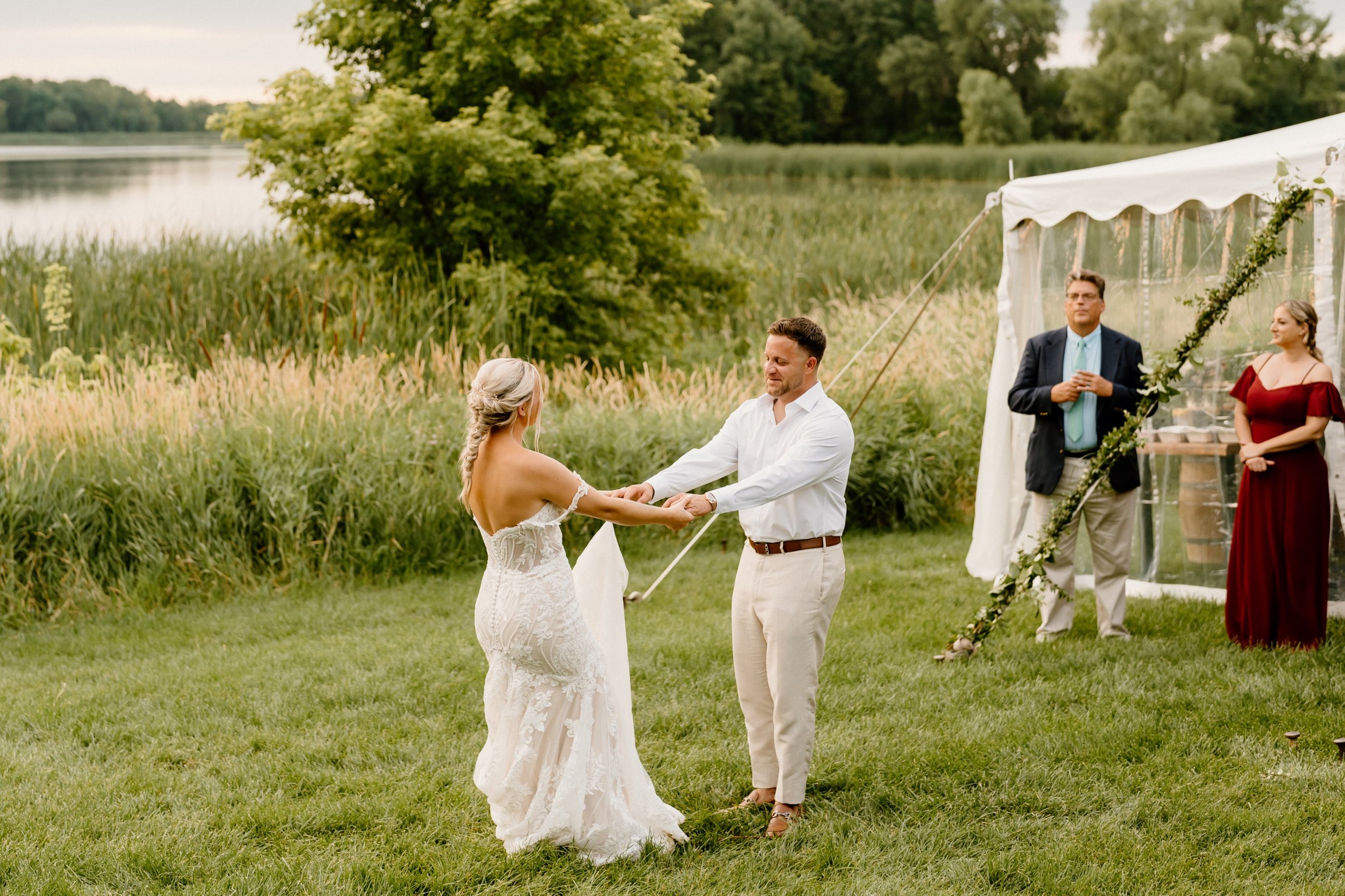 58_Backyard Wedding in Central Minnesota.jpg